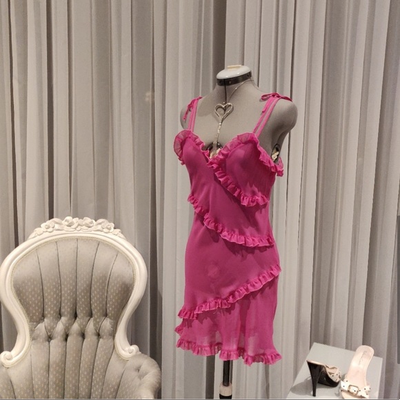 La Vie En Rose Pink Sheer Ruffled Babydoll Slip - Picture 6 of 8